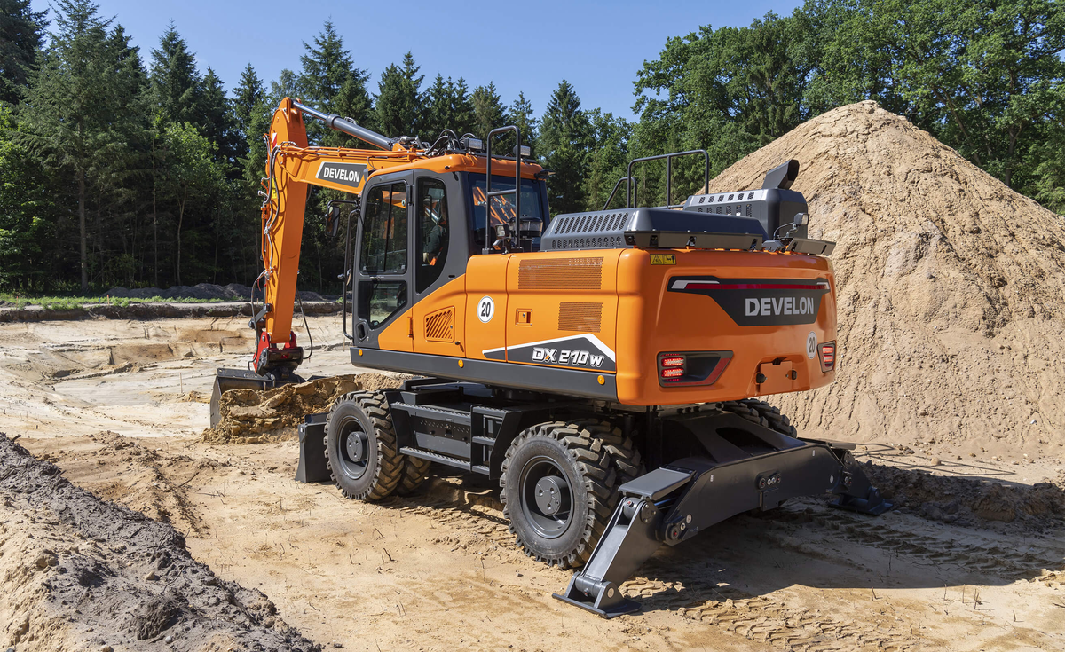 DEVELON DX210W-7 Wheel Excavator