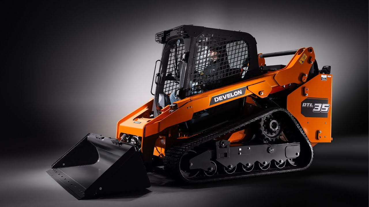 DEVELON DTL35 Compact Track Loader